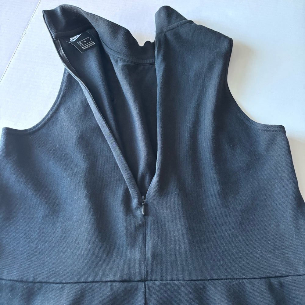 NIKE Wide Leg Jumpsuit Crop Black Jersey Mock Neck Pockets Back Zip Women’s M - Picture 13 of 15